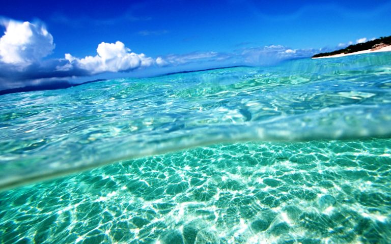 wonderful-wallpaper-at-the-blue-ocean-water-1920x1200
