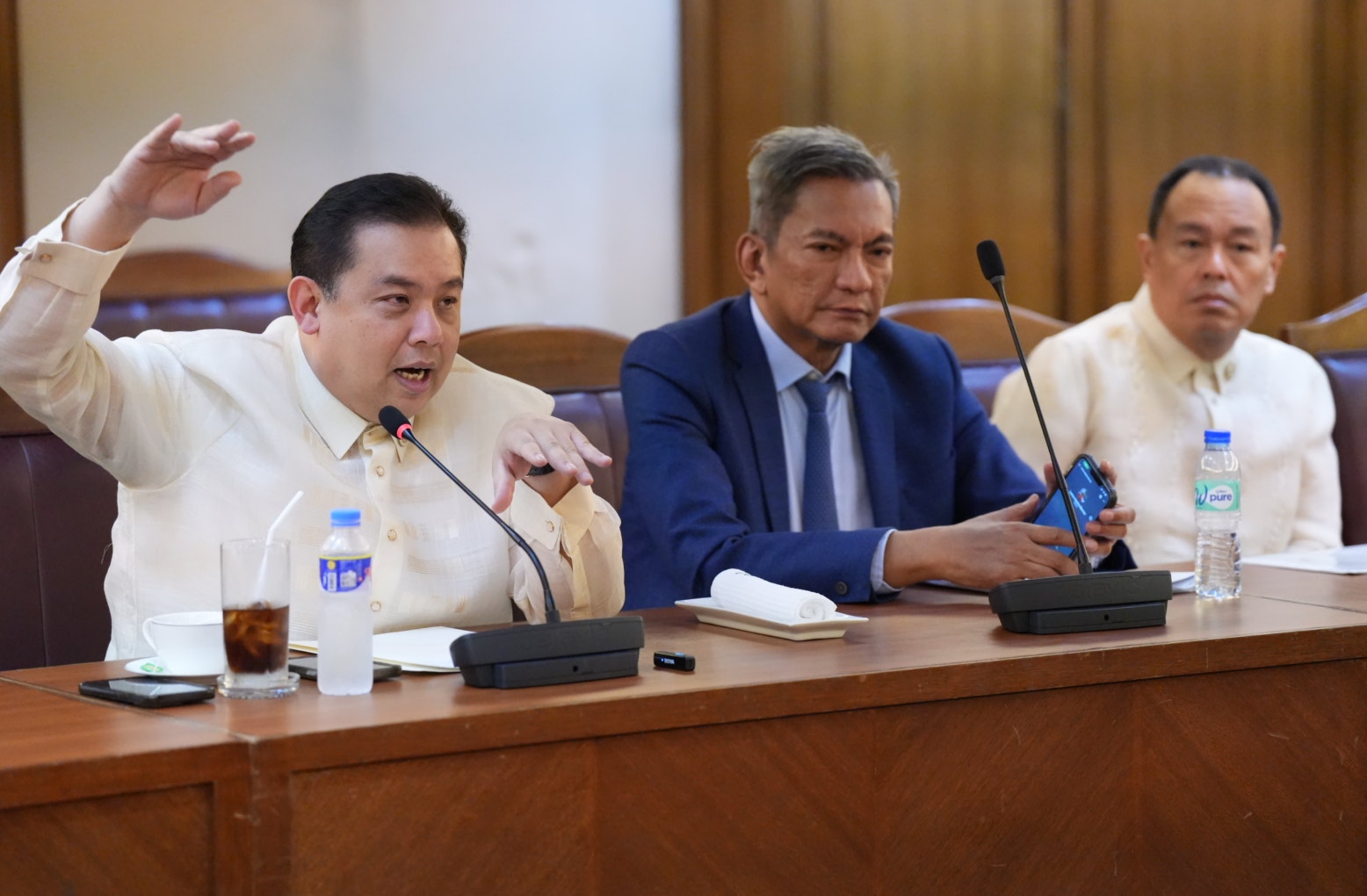 IMG-7bb8d30db7f95e8065e91c6077c4d23e-V