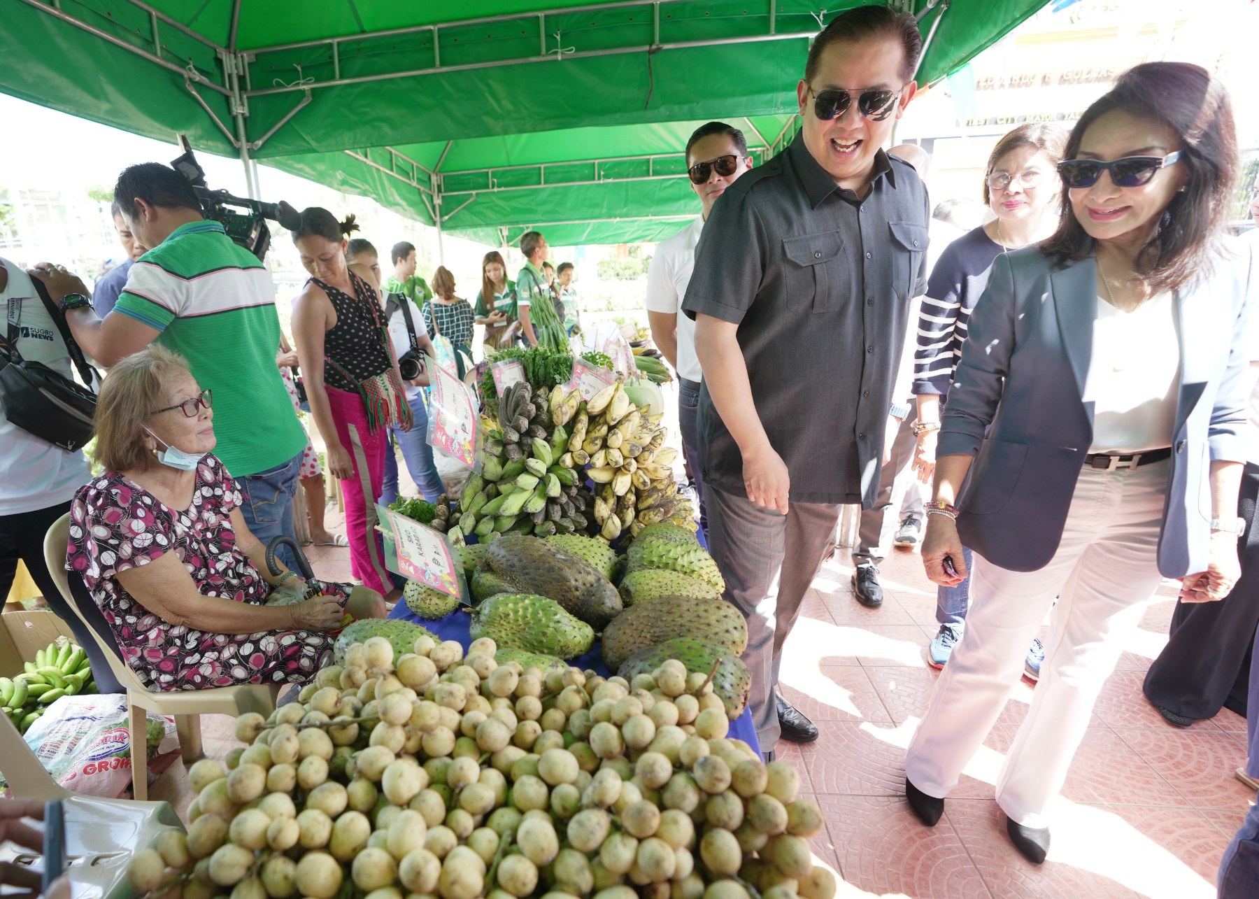 IMG-64448009a295e4c0b5dfecd836781952-V