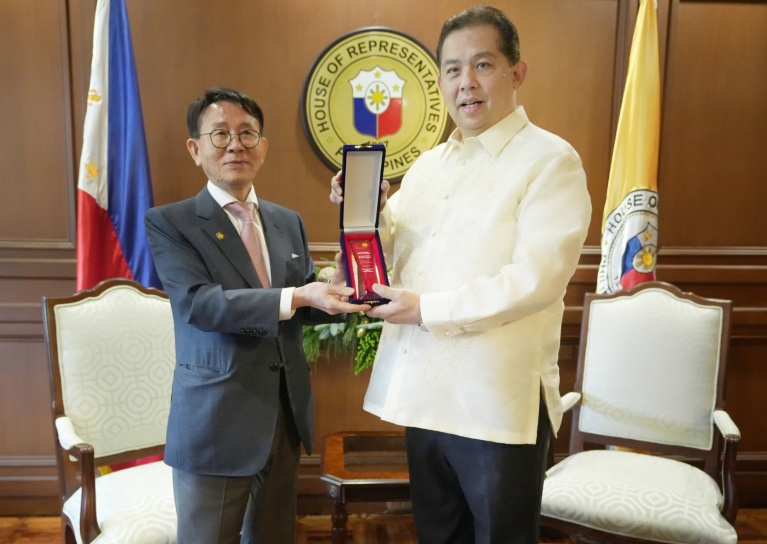 IMG-d9bba7a216b8df44328bc728c0ce9b93-V