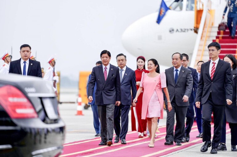 PBBM-Vietnam-Arrival-01