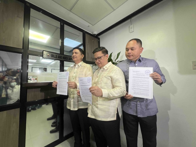 IMG-96311d8c01755294456fbf7a041b751b-V