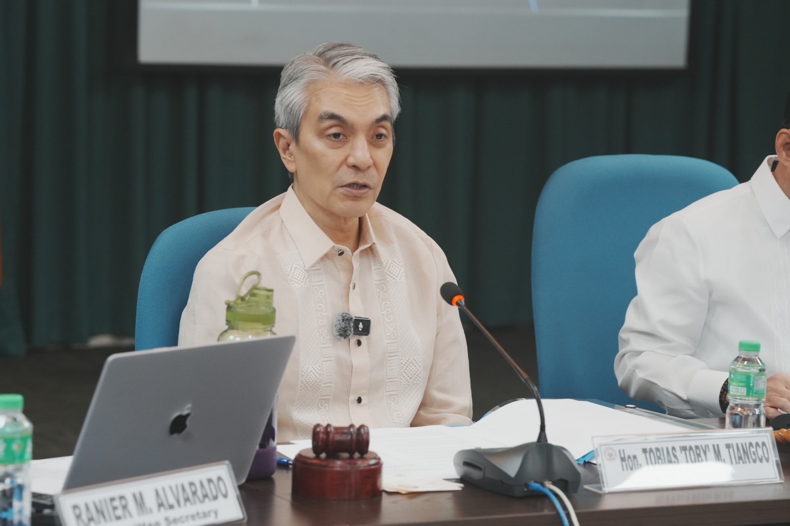 IMG-e647b14740a73fc9990342e2c468886f-V