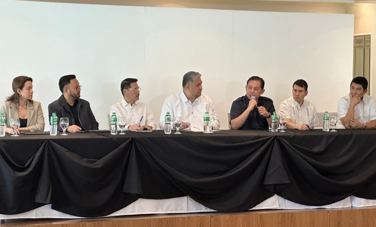 IMG-fd1c8707c2d0a3145aa4a993c49de094-V