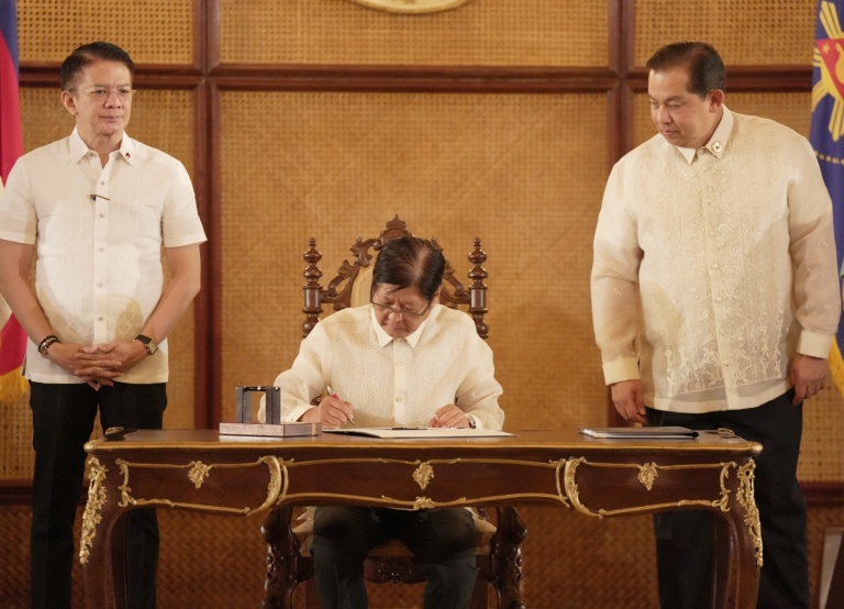 IMG-21924c2e71862c5d063e9ff30dddc972-V