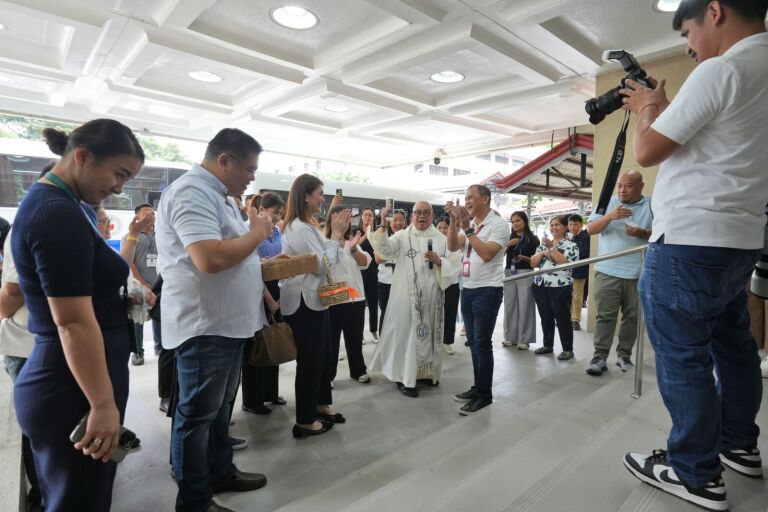 IMG-306eae96194f4d95e806286f292fe99d-V