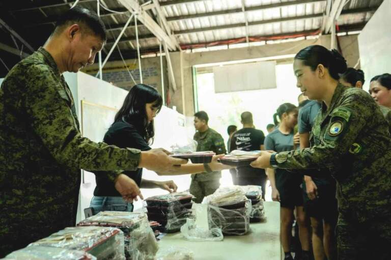 Facebook_creation_13053645