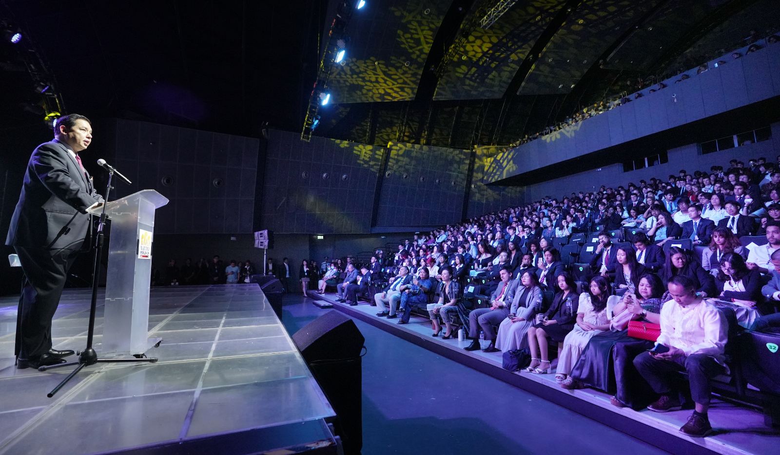 IMG-97acbc6e9afaefbb1a8e60d1598195b6-V