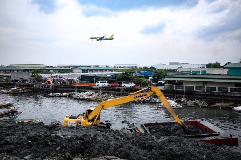 Minimal Aesthetic Summer Photo Collage  - 3