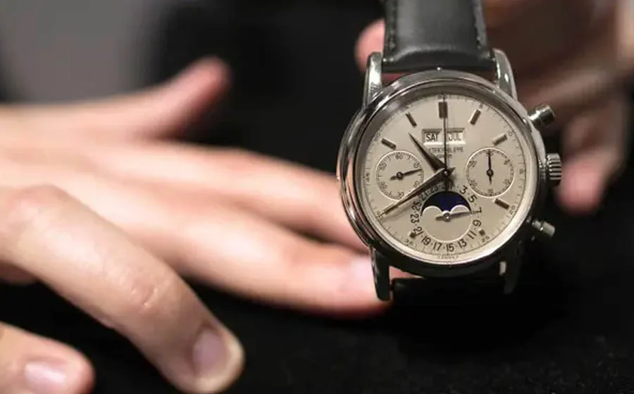 fake watch